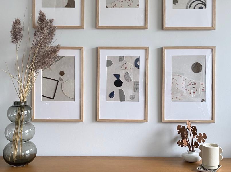 Un mur de cadre arty et épuré Un mur de cadre arty et épuré