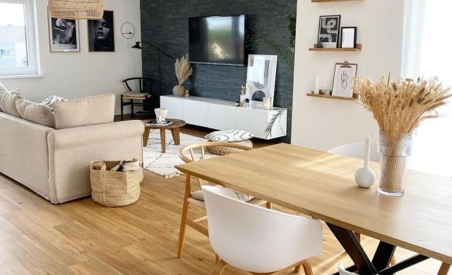 A metamorphosis of natural wood